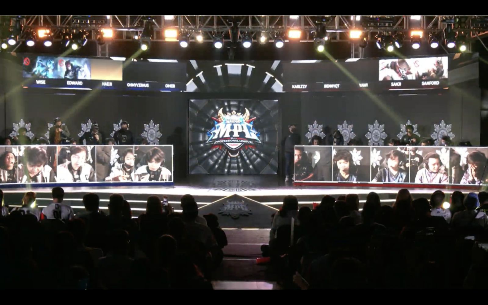 A Race for the First PH M4 Slot: The World Champions Go Up Against Their Biggest Enemy Yet