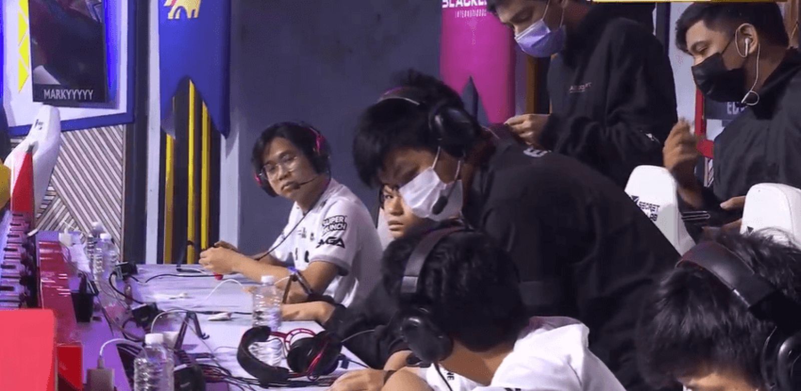 It's ONIC Time. ONIC PH Weather the Storm to Secure Nailbiter Series Against Blacklist International 2 - 1